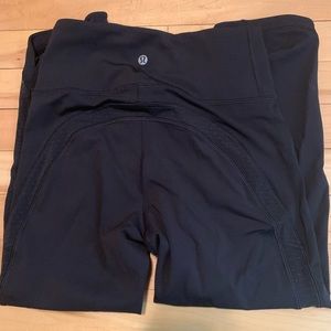 Lululemon crops sheer polka dots size 6